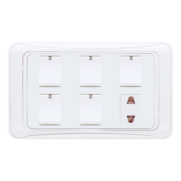 AQUA GLI 5 GANG SWITCH PLUS 1 SOCKET