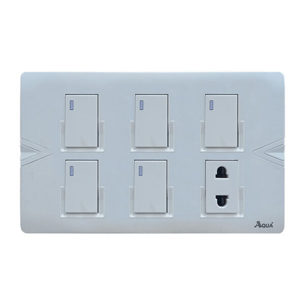 AQUA ARROW WHITE 5 GANG SWITCH + 1 SOCKET