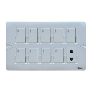 AQUA ARROW WHITE 9 GANG SWITCH + 1 SOCKET