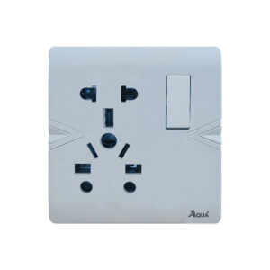 AQUA ARROW WHITE UNIVERSAL SOCKET