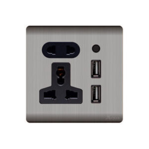 Aqua Discovery Silver Multi Socket plus 2 USB Charger